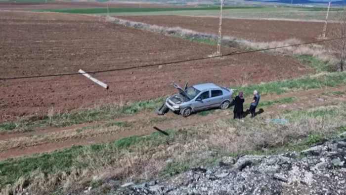 Çorum'da Takla Atan Otomobildeki Sürücü ve Yolcular Yaralanmadan Kurtuldu