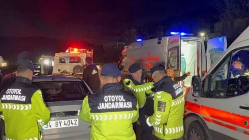 Bayram Tatili Dönüşünde Zincirleme Trafik Kazası: 6 Yaralı