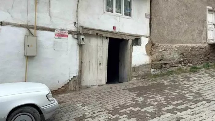 Tosya'da Tüfekle Vurulan Vatandaş Hayatını Kaybetti