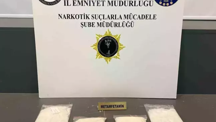 Samsun'da Kapalı Kasa Kamyonette Metamfetamin Ele Geçirildi